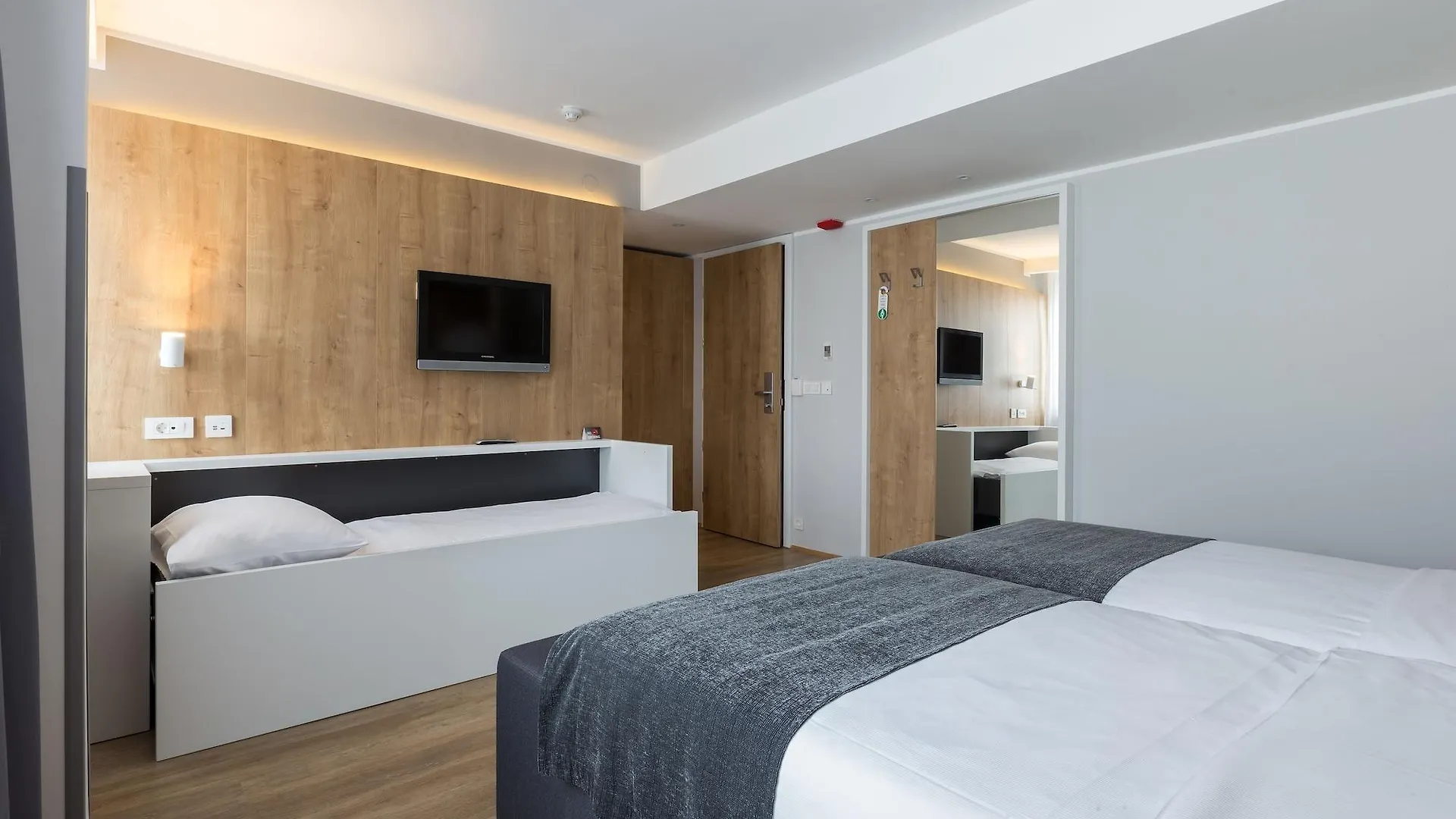 ****  M Hotel Ljubljana Slovenya